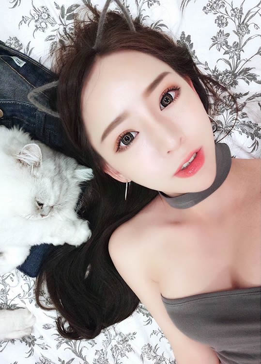 112524d99mu6myr3pmgpw1.jpg