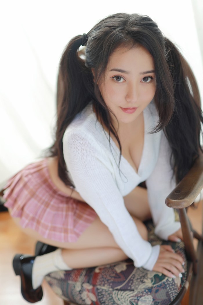 004558d16axds6kdxtwxx1.jpg