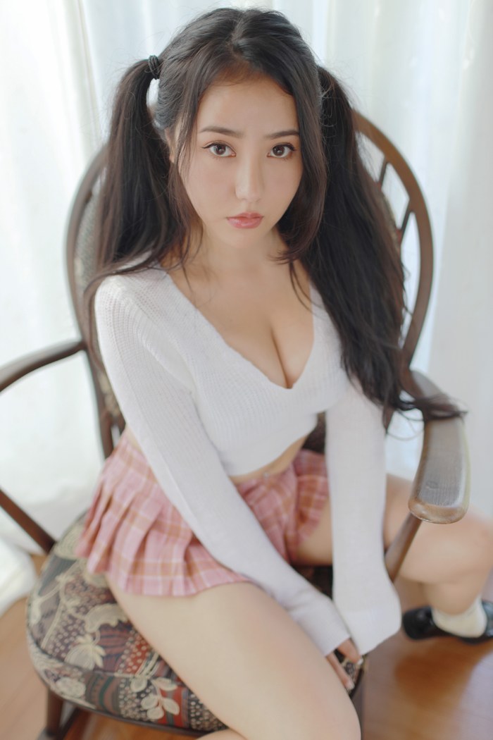 212810pjy2ybydn6dhy7j4.jpg